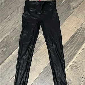 Spanx Faux Leather leggings size L